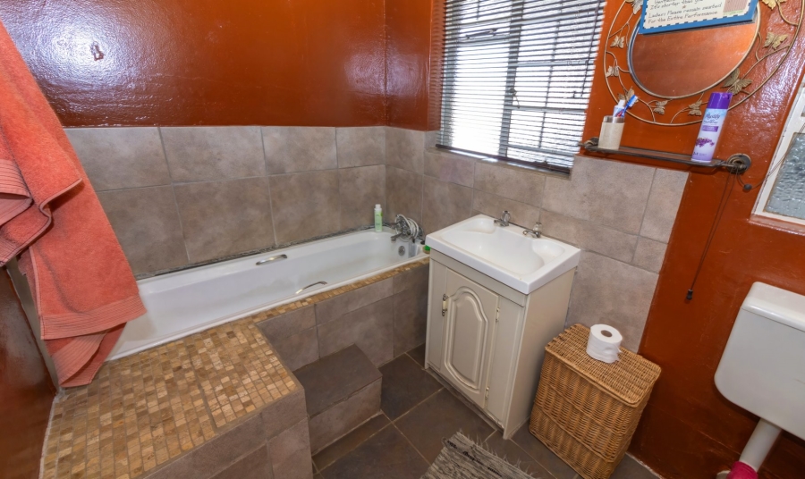 3 Bedroom Property for Sale in Uitsig Free State